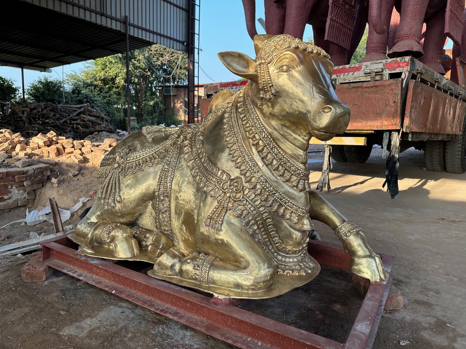 brass sculpture artist brass sculpture artist